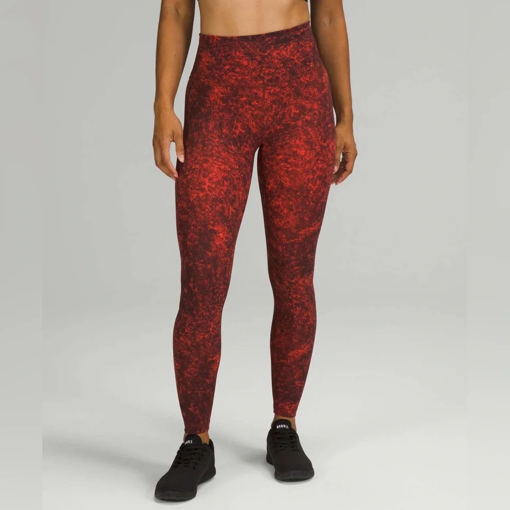 Lululemon Wunder Train High-Rise Tight 28" Size: 10 - Picture 2 of 8